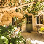 La Flor Azul Bed and Breakfast 3*